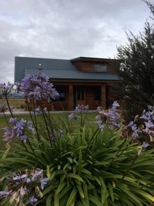 The Hollows Luxury Log Cabin