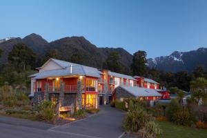 Distinction Fox Glacier - Te Weheka Boutique Hotel