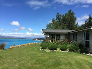 Pukaki Lakeside Getaway House