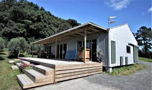 Te Arai Beach CASA DI LANA - Renovated Woolshed