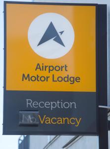 Airport Motor Lodge