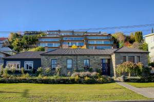 The Historic Stone House Weir Apartment