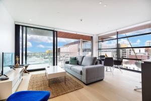 Stunning Luxury Condo at the Auckland Waterfront
