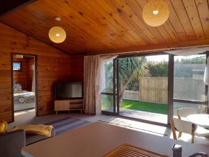 Refurbished 2 bedroom Lockwood - Central Rotorua