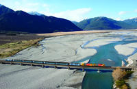 6-Day South Island Tour from Christchurch Including Milford Sound, Queenstown and Fox Glacier or Franz Josef Glacier