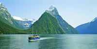 5-Day South Island Tour from Christchurch Including Queenstown and Milford Sound