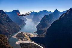 Milford Sound to Queenstown Return Scenic Flight