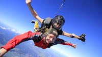 9000ft Skydive - 20 Seconds of free fall