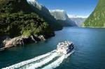 Milford Sound Full-Day Tour from Te Anau to Queenstown