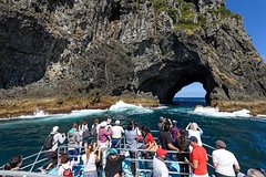 Bay of Islands Cape Brett "Hole in the Rock" Cruise
