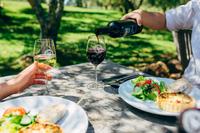 Food and Wine-Tasting Tour of Waiheke Island from Auckland