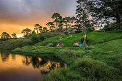 Rotorua Geysers and Hobbiton experience